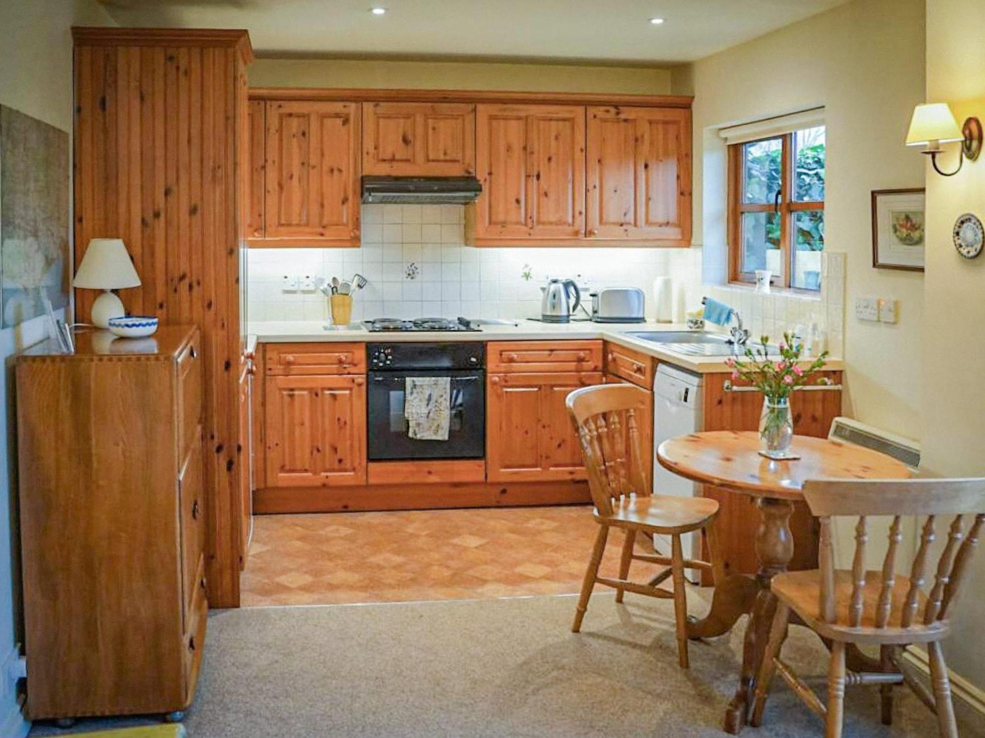 North Mundham Honeysuckle Cottage מראה חיצוני תמונה